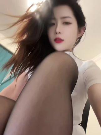 琳lin直播热舞合集，魅力四射的表演