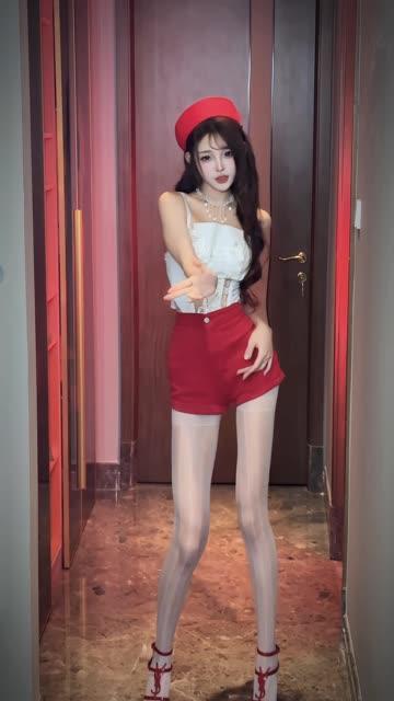 你的泡泡紧身装直播热舞,抖音上最火的热舞视频分享 你的泡泡紧身装直播热舞,抖音上最火的热舞视频分享