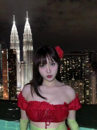 欣赏立盐盐舞蹈风采,她为何能吸引无数粉丝? 欣赏立盐盐舞蹈风采,她为何能吸引无数粉丝?