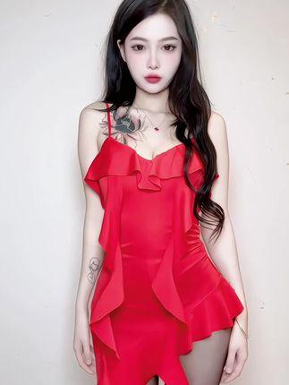 糊涂小Y1拉伸衣服事件回顾,独特舞蹈风格吸引粉丝关注 糊涂小Y1拉伸衣服事件回顾,独特舞蹈风格吸引粉丝关注