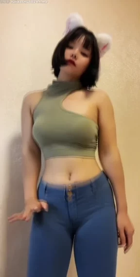 快手安琪悦热舞合集，从清纯到热辣的全面解析