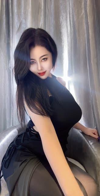 安妮朵朵高端定制视频解析，快手网红定制内容有何独特？