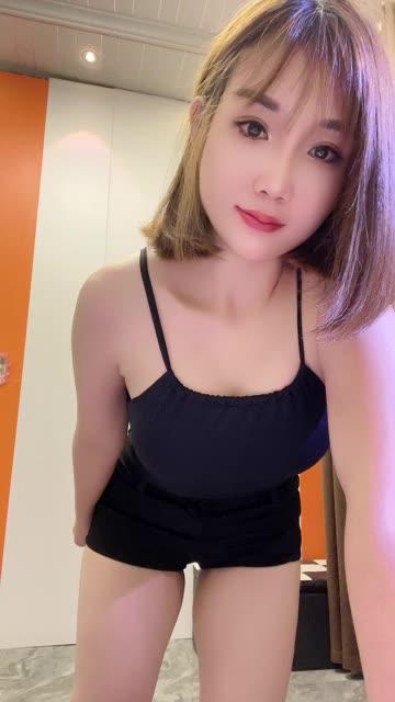 快手玲儿超甜6月密码房,最新的6月密码房视频分享 快手玲儿超甜6月密码房,最新的6月密码房视频分享