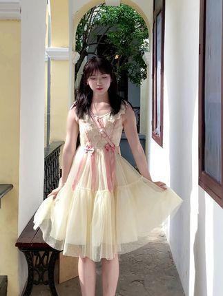 欣赏立盐盐舞蹈风采,她为何能吸引无数粉丝? 欣赏立盐盐舞蹈风采,她为何能吸引无数粉丝?