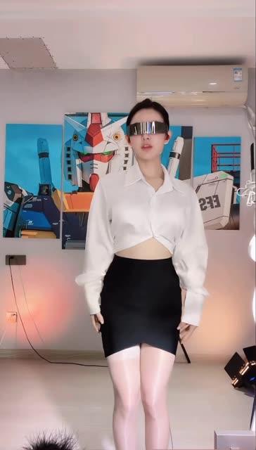 一只霸王兽最新直播回放,多角度视角热舞合集 一只霸王兽最新直播回放,多角度视角热舞合集