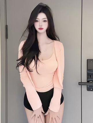 抖音糊涂小Y飓风葡萄直播，她如何在直播中玩出新花样？