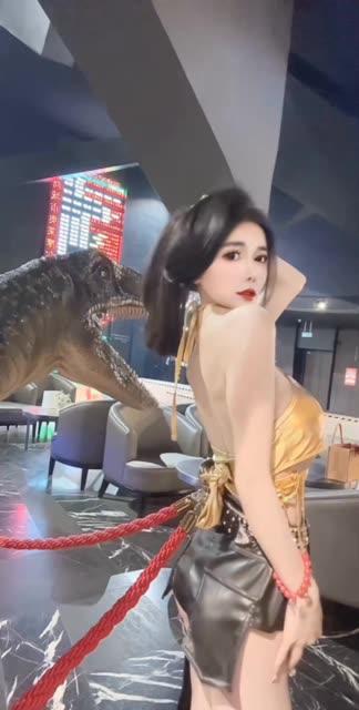 雪儿baby的顶级定制作品，从服装到舞蹈的极致享受