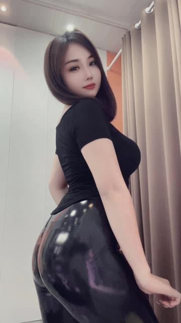 快手玲儿超甜的秘密群视频，揭秘会员群中的私密视频