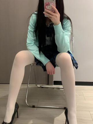 林扣弦微密圈高颜值付费资源，抖音200万粉丝的清纯女神圈子揭秘