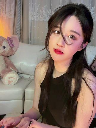 轩子巨二兔真名叫什么?网红真实姓名大揭秘 轩子巨二兔真名叫什么?网红真实姓名大揭秘