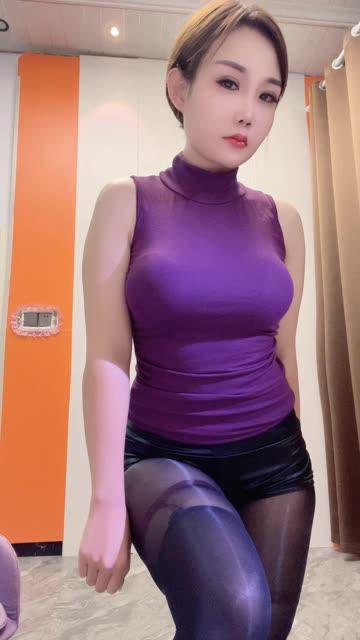 玲儿超甜密码房录屏曝光，她的专属视频引发热议