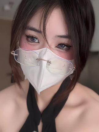 桃沢樱呀微密圈收费视频，大尺度作品引发粉丝疯狂