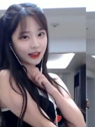 快手网红@男王跳舞短视频合集，男王的舞蹈视频再次爆红