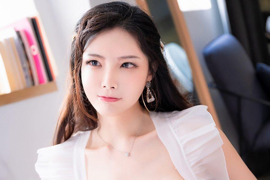 最新秋和柯基(夏小秋秋秋)图片作品资源在线看图