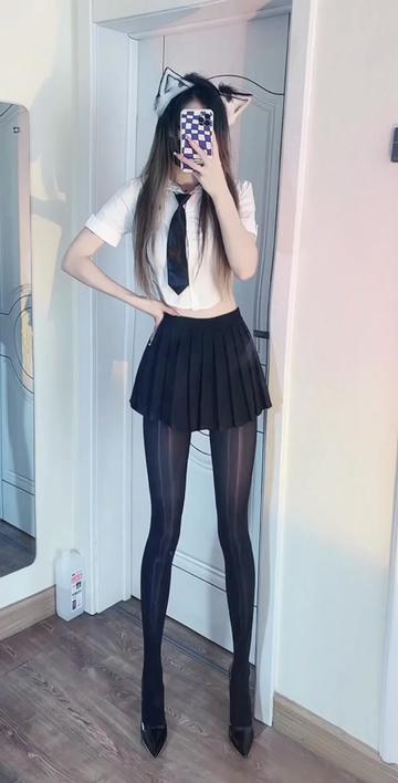 脸红Dearie和脸红MM是同一人吗?解开她们的身份之谜 脸红Dearie和脸红MM是同一人吗?解开她们的身份之谜