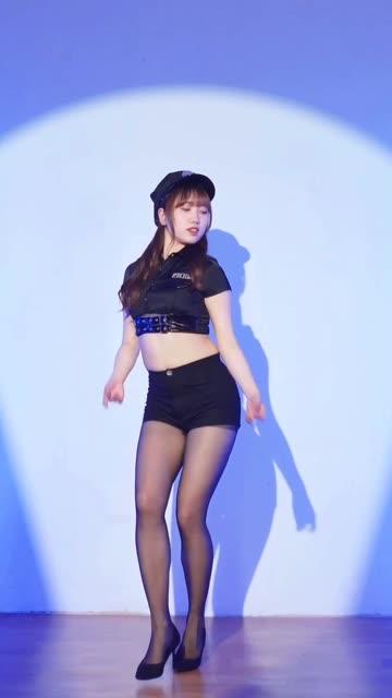 立盐盐黑料曝光,她的争议点是否真实? 立盐盐黑料曝光,她的争议点是否真实?