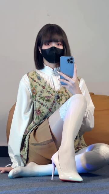 白龙猫女怎么被封了？揭示原因！白龙猫女账号突然消失的背后原因