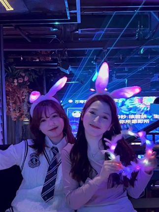 十万口草莓粥粥(B站)舰长图包合集，全面收录她的顶级作品