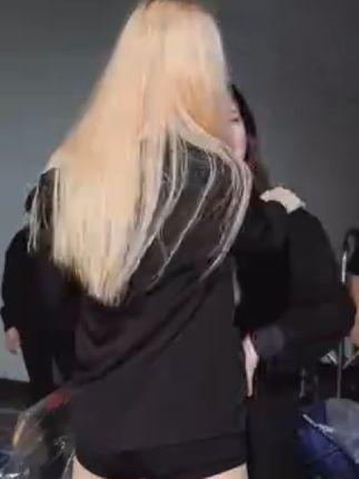 快手网红@男王跳舞短视频合集，男王的舞蹈视频再次爆红