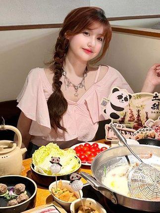 十万口草莓粥粥大航海直播记录曝光,深度解析她的航海历程 十万口草莓粥粥大航海直播记录曝光,深度解析她的航海历程