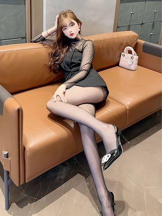 小艾baby在微博上哭了？事件始末与网友讨论