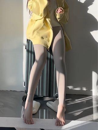 桃沢樱呀微密圈收费视频，大尺度作品引发粉丝疯狂