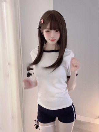 小马漫漫直播活动，了解她的直播互动与精彩瞬间