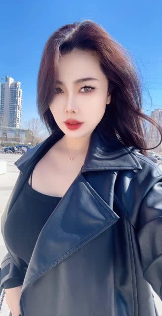 安妮朵朵与大玉儿的视频合集,二人精彩互动视频推荐 安妮朵朵与大玉儿的视频合集,二人精彩互动视频推荐