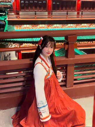 十万口草莓粥粥大航海直播记录曝光,深度解析她的航海历程 十万口草莓粥粥大航海直播记录曝光,深度解析她的航海历程