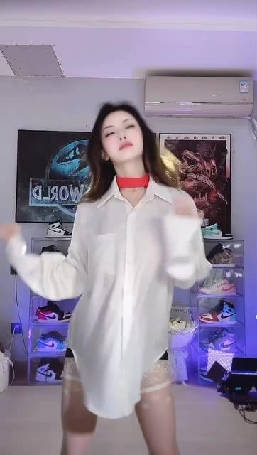 一只霸王兽双视角回放,定制定制系列视频大曝光 一只霸王兽双视角回放,定制定制系列视频大曝光