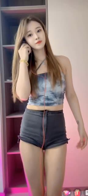 快手燕儿私人订制舞蹈大揭秘,高价定制是否值得入手? 快手燕儿私人订制舞蹈大揭秘,高价定制是否值得入手?