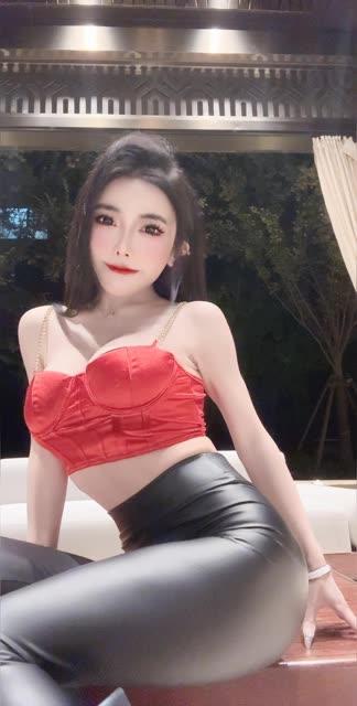 快手舞蹈达人雪儿baby档案揭秘，她的过去与现在