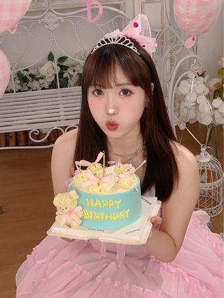 欣赏立盐盐舞蹈风采,她为何能吸引无数粉丝? 欣赏立盐盐舞蹈风采,她为何能吸引无数粉丝?