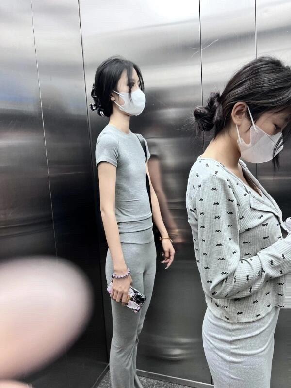 脸红Dearie直播平台揭秘，探索她的直播世界！