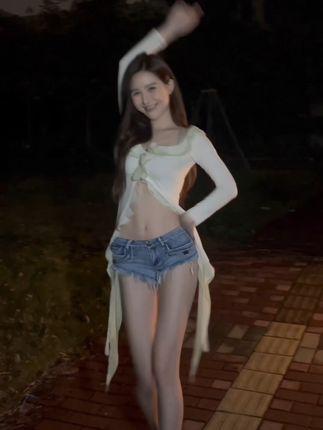 小岚岚私人定制舞蹈榜一大哥的独特奖励，快手网红舞蹈分析