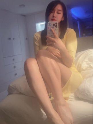 冰泉女神和豪哥是谁啊图片大全，收集他们的高清图片和资料