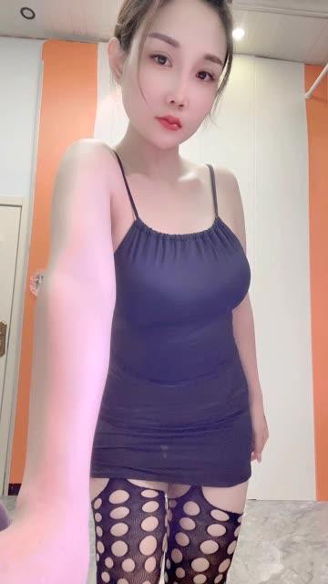 玲儿超甜最新定制舞蹈,如何观看她的独家定制作品? 玲儿超甜最新定制舞蹈,如何观看她的独家定制作品?