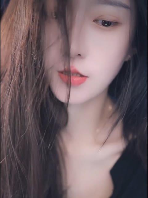 Bigo垚曦的舞蹈教学视频，看她如何引导你掌握舞蹈技巧