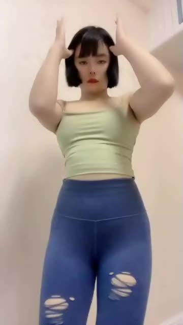 安琪悦舞蹈作品推荐,网红舞蹈女神的魅力解析 安琪悦舞蹈作品推荐,网红舞蹈女神的魅力解析