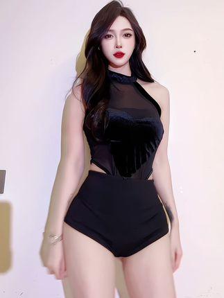 糊涂小Y的个人照片曝光，走近抖音红人糊涂小Y的日常