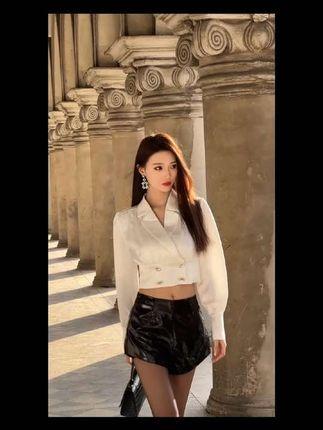 万万老师Drama翻跳视频，热门翻跳视频深度解析