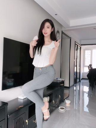 圈圈吖私人订制舞蹈的详细介绍，付费舞蹈的获取方式