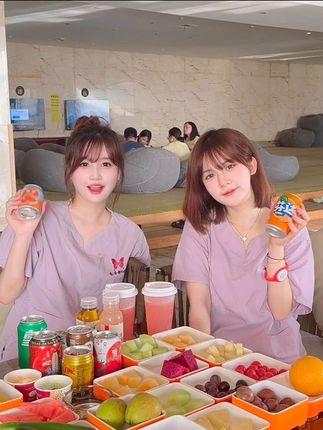 十万口草莓粥粥私人写真套图合集下载，B站舰长的特别福利