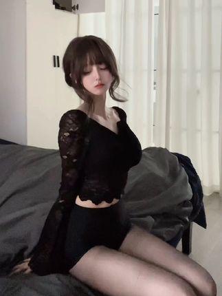 小马漫漫定制视频多少钱，了解她定制内容的价格与价值