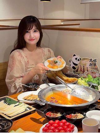 十万口草莓粥粥大航海直播记录曝光,深度解析她的航海历程 十万口草莓粥粥大航海直播记录曝光,深度解析她的航海历程