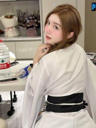 抖音八酱极限1v3的精彩解读，分析八酱与榜一大哥的对决故事