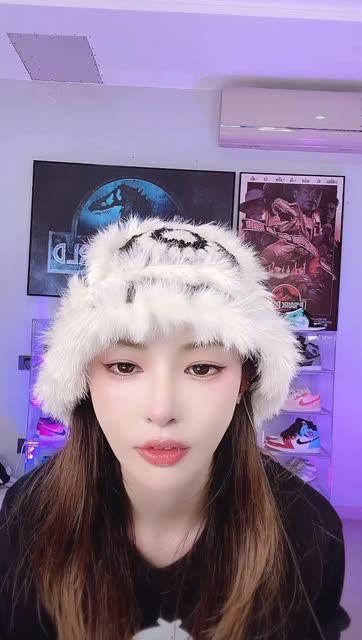 一只霸王兽全程腿抖摔倒视频,抖腿瞬间合集 一只霸王兽全程腿抖摔倒视频,抖腿瞬间合集