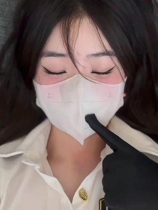 桃沢樱呀微密圈收费视频，大尺度作品引发粉丝疯狂