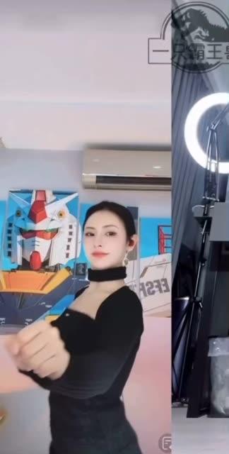 一只霸王兽土豪双视角视频，最新视频资源分享