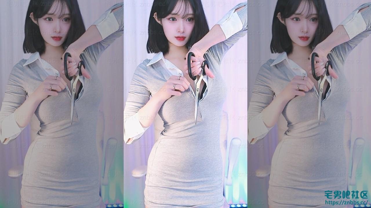 韩国BJ明楚直播剪刀剪衣服+胸前抹油热舞视频欣赏【4V/1.83G】